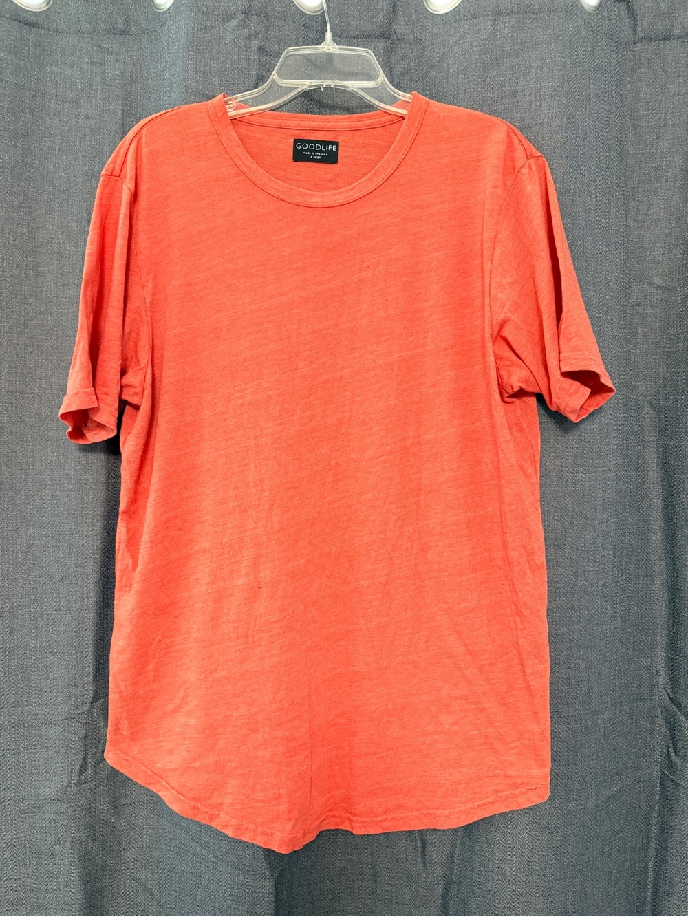 Goodlife scallop crewneck t-shirt in paprika